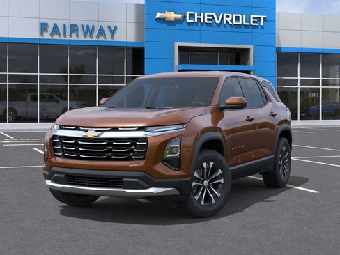 New 2027 Chevrolet Equinox LT w/ Convenience Package II AWD/4WD image 6