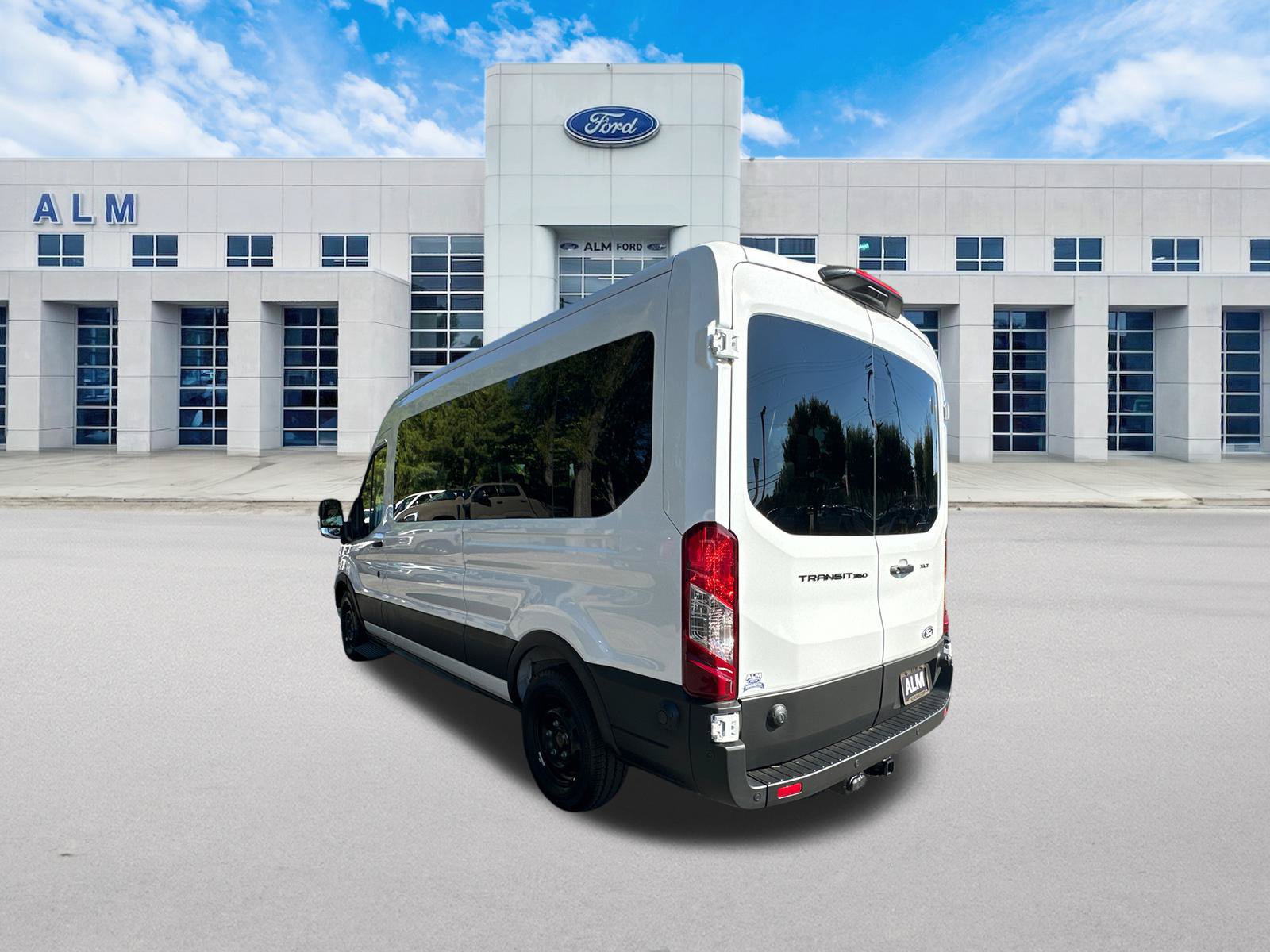 New 2026 Ford Transit 350 XLT RWD image 8