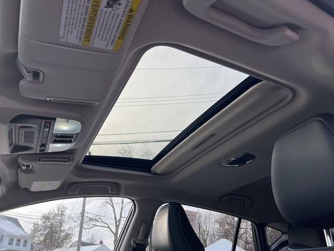 Certified 2025 Subaru Crosstrek 2.5i Limited image 23