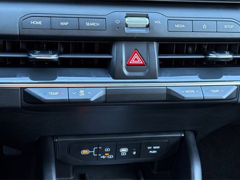 New 2025 Kia K4 EX image 23