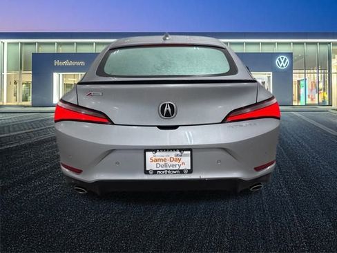 Used 2023 Acura Integra A-Spec image 5