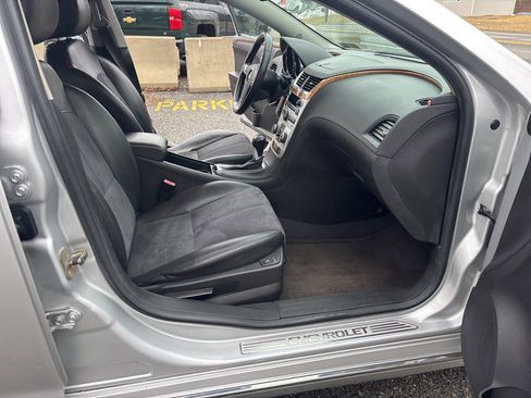 Used 2011 Chevrolet Malibu LT image 23