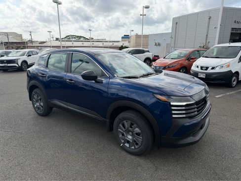 New 2026 Nissan Kicks S image 2