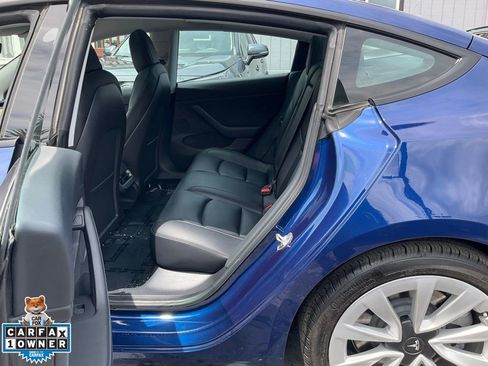 Used 2022 Tesla Model 3 Long Range AWD/4WD image 28