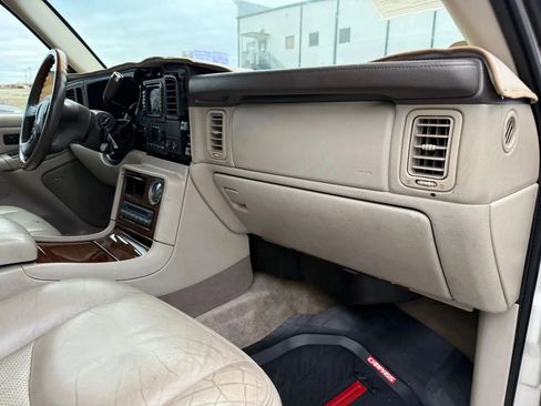 Used 2004 Cadillac Escalade 2WD image 19
