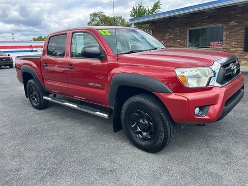 Used 2012 Toyota Tacoma 4x4 Double Cab w/ SR5 Pkg image 1