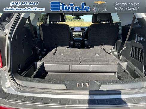 Used 2023 Ford Explorer XLT w/ Equipment Group 202A image 19