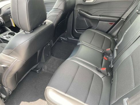 New 2025 Ford Escape SE image 7