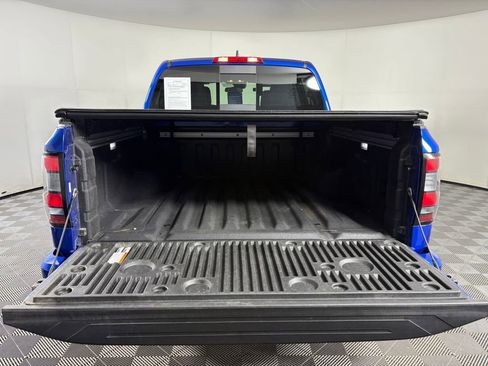 Used 2024 Nissan Frontier SV w/ SV Convenience Package image 31
