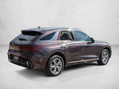 Used 2022 Genesis GV70 2.5T image 5