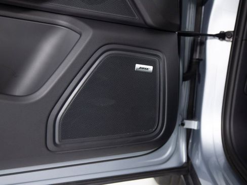 Certified 2026 Porsche Macan AWD/4WD image 21
