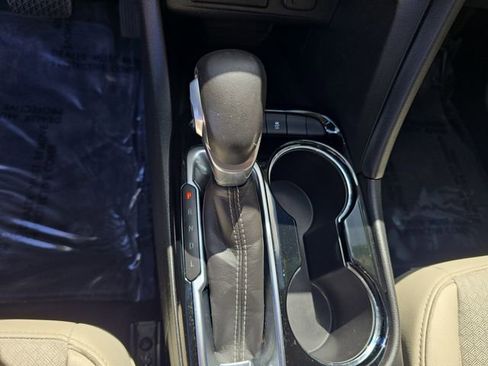 Certified 2022 Buick Encore GX Select image 22