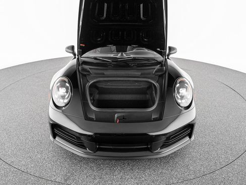 Used 2026 Porsche 911 Targa 4S AWD/4WD image 37