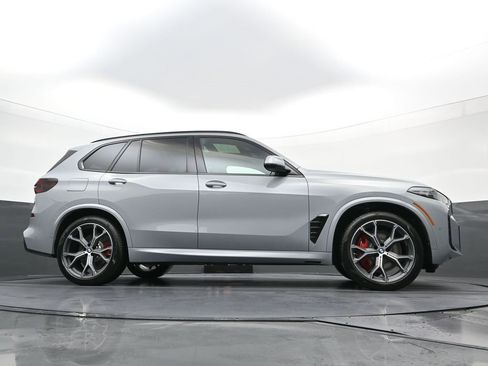 New 2026 BMW X5 xDrive50e w/ Executive Package image 24