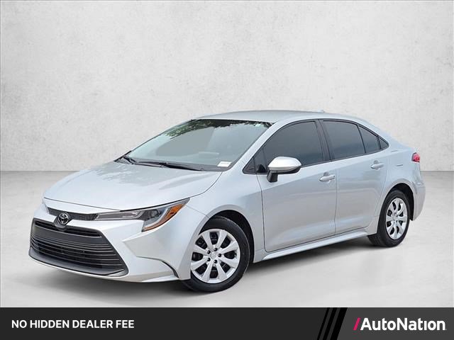 Used 2024 Toyota Corolla LE FWD image 1