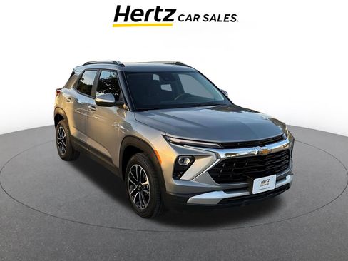 Used 2025 Chevrolet TrailBlazer LT image 1