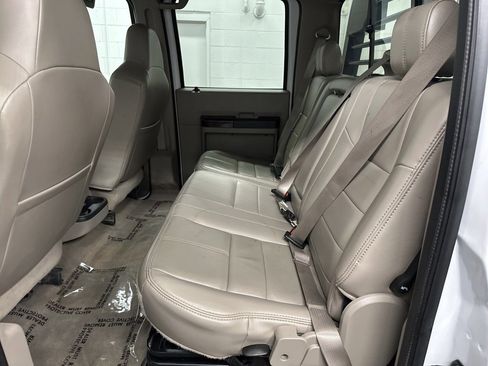 Used 2008 Ford F550 4x4 Crew Cab Super Duty image 30