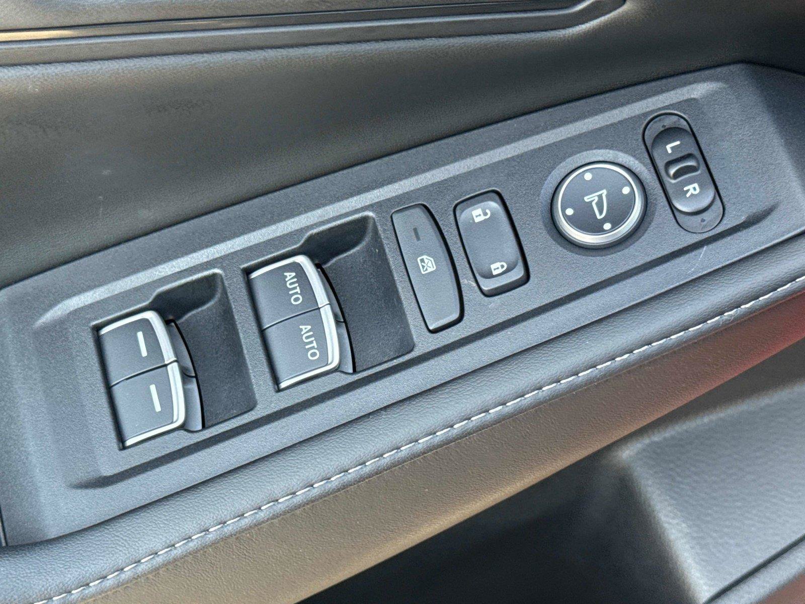 Certified 2024 Honda Accord Sport image 17