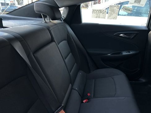 Used 2023 Chevrolet Malibu LT image 12