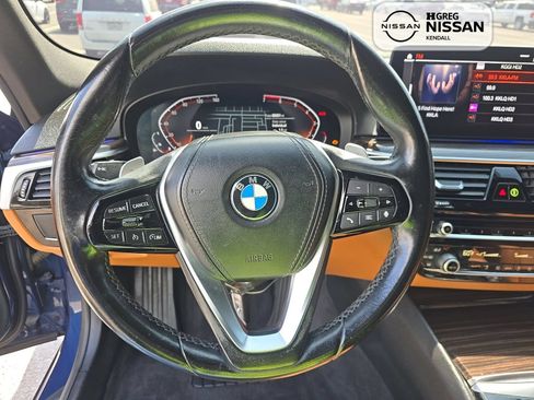 Used 2021 BMW 530i RWD image 10