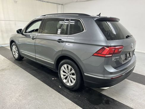 Used 2018 Volkswagen Tiguan SE w/ 3rd Row Seat Package AWD/4WD image 7