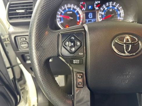 Used 2019 Toyota 4Runner TRD Off-Road Premium image 15