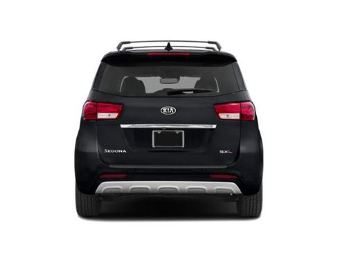 Used 2018 Kia Sedona LX w/ LX Essentials Premium Package FWD image 8