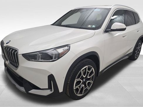New 2026 BMW X1 xDrive28i w/ Technology Package AWD/4WD image 5