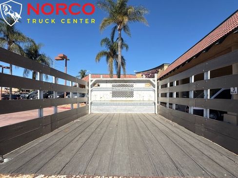 Used 2017 RAM 5500 SLT w/ Quick Order Package 29G SLT image 11