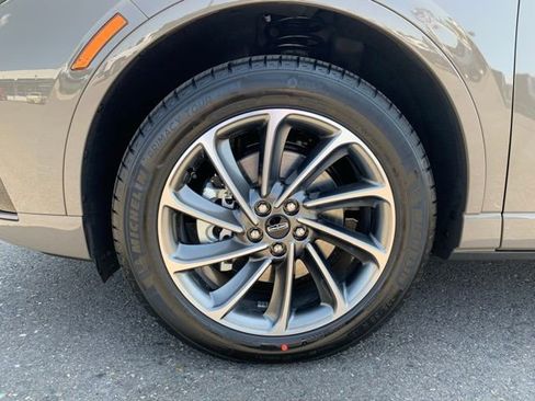 New 2025 Lincoln Corsair Grand Touring w/ Equipment Group 301A image 11