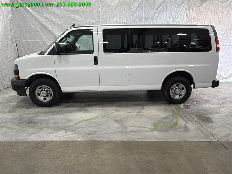 Used 2019 Chevrolet Express 2500 LS w/ Driver Convenience Package RWD image 13