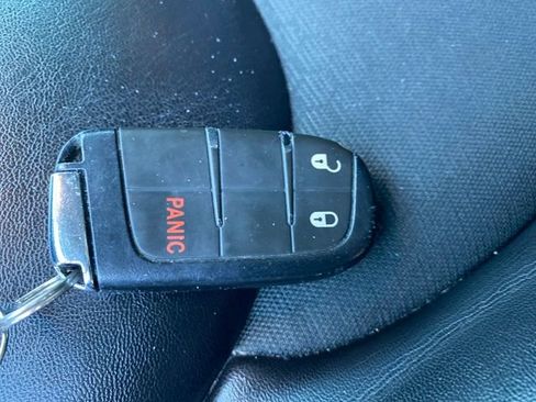 Used 2022 Jeep Cherokee Trailhawk w/ Technology Group B image 26