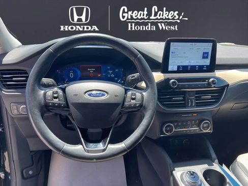Used 2021 Ford Escape Titanium w/ Titanium Elite Package AWD/4WD image 10