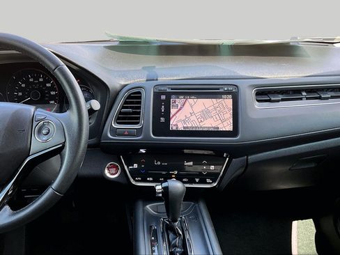 Used 2016 Honda HR-V EX-L image 6