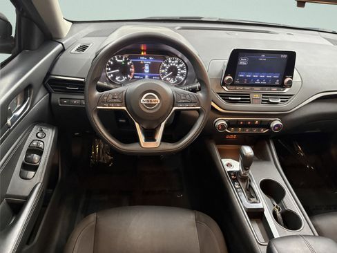 Used 2020 Nissan Altima 2.5 S FWD image 10