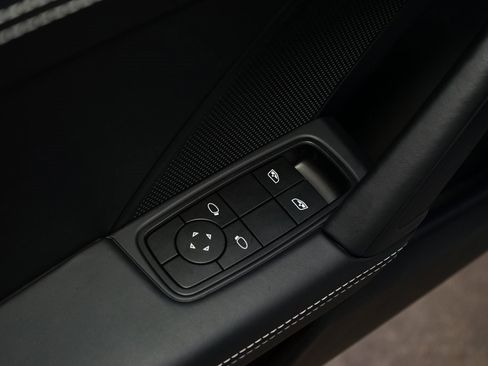 Used 2026 Porsche 911 GT3 image 18