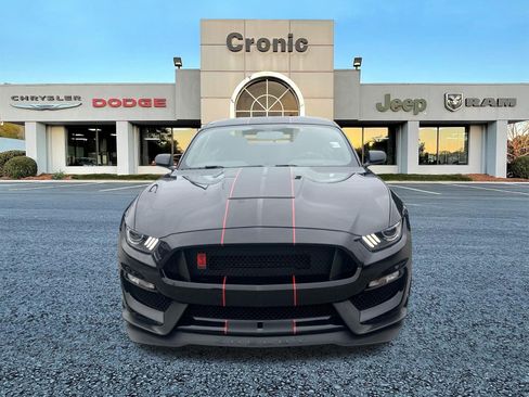 Used 2019 Ford Mustang Shelby GT350R w/ GT350R Equipment Group 920A RWD image 8