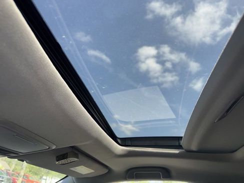 Used 2023 Honda Ridgeline RTL-E image 12