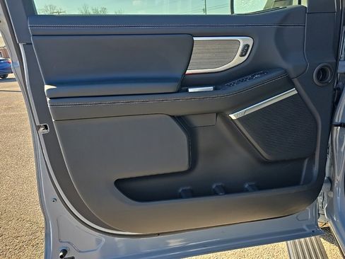 New 2025 Ford Expedition Max Platinum w/ Driver's Package image 14