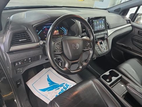 Used 2023 Honda Odyssey Sport image 5