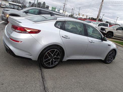 Used 2019 Kia Optima SX image 8