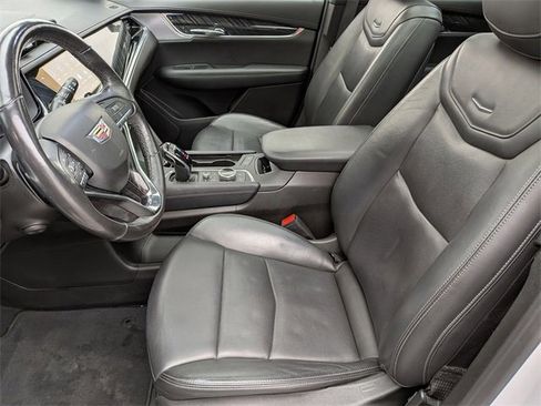 Certified 2023 Cadillac XT6 Premium Luxury image 20