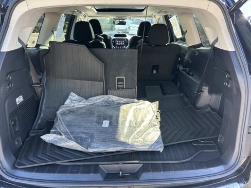 Used 2020 Subaru Ascent Premium w/ Sport Package image 25