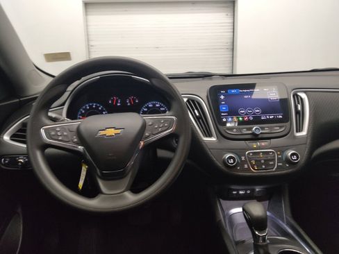 Used 2023 Chevrolet Malibu LT FWD image 22