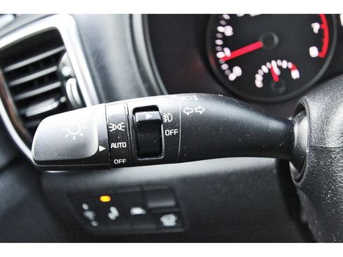 Used 2020 Kia Sportage SX FWD image 17