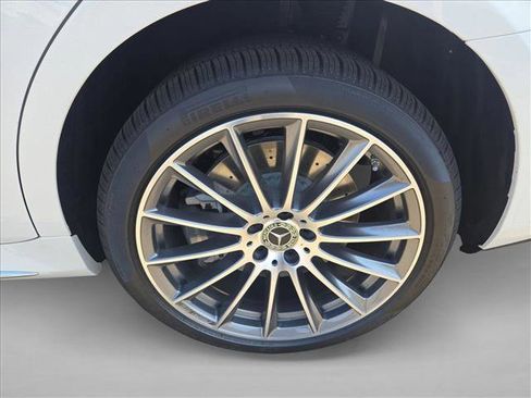 New 2026 Mercedes-Benz S 580 4MATIC Sedan image 10