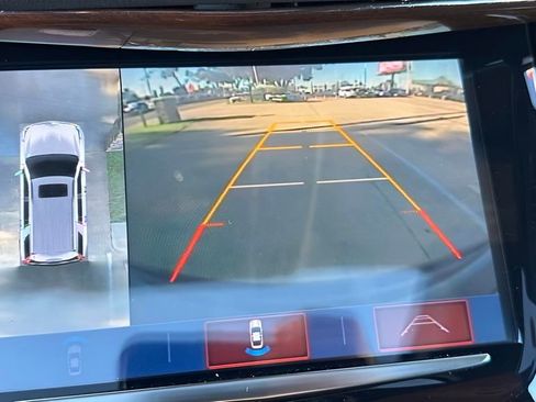 Used 2020 Cadillac Escalade Luxury image 10