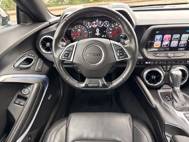 Used 2017 Chevrolet Camaro SS RWD image 13