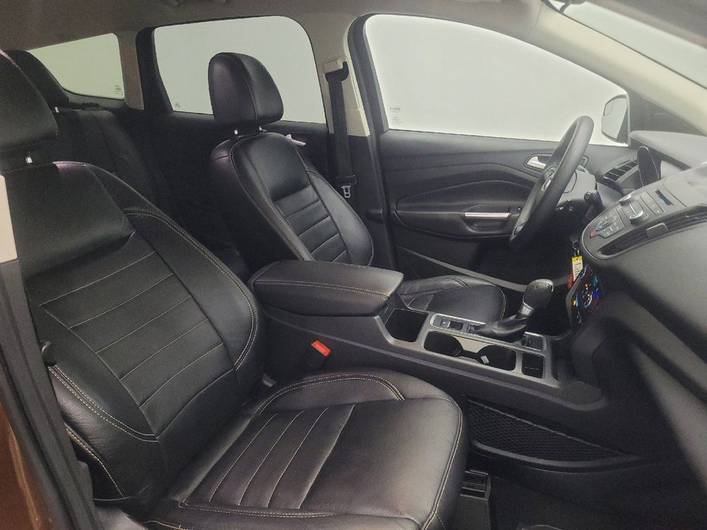 Used 2017 Ford Escape SE FWD image 21