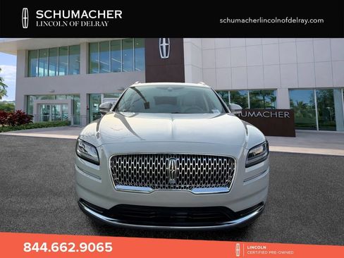 Used 2023 Lincoln Nautilus FWD w/ Premium Package image 2
